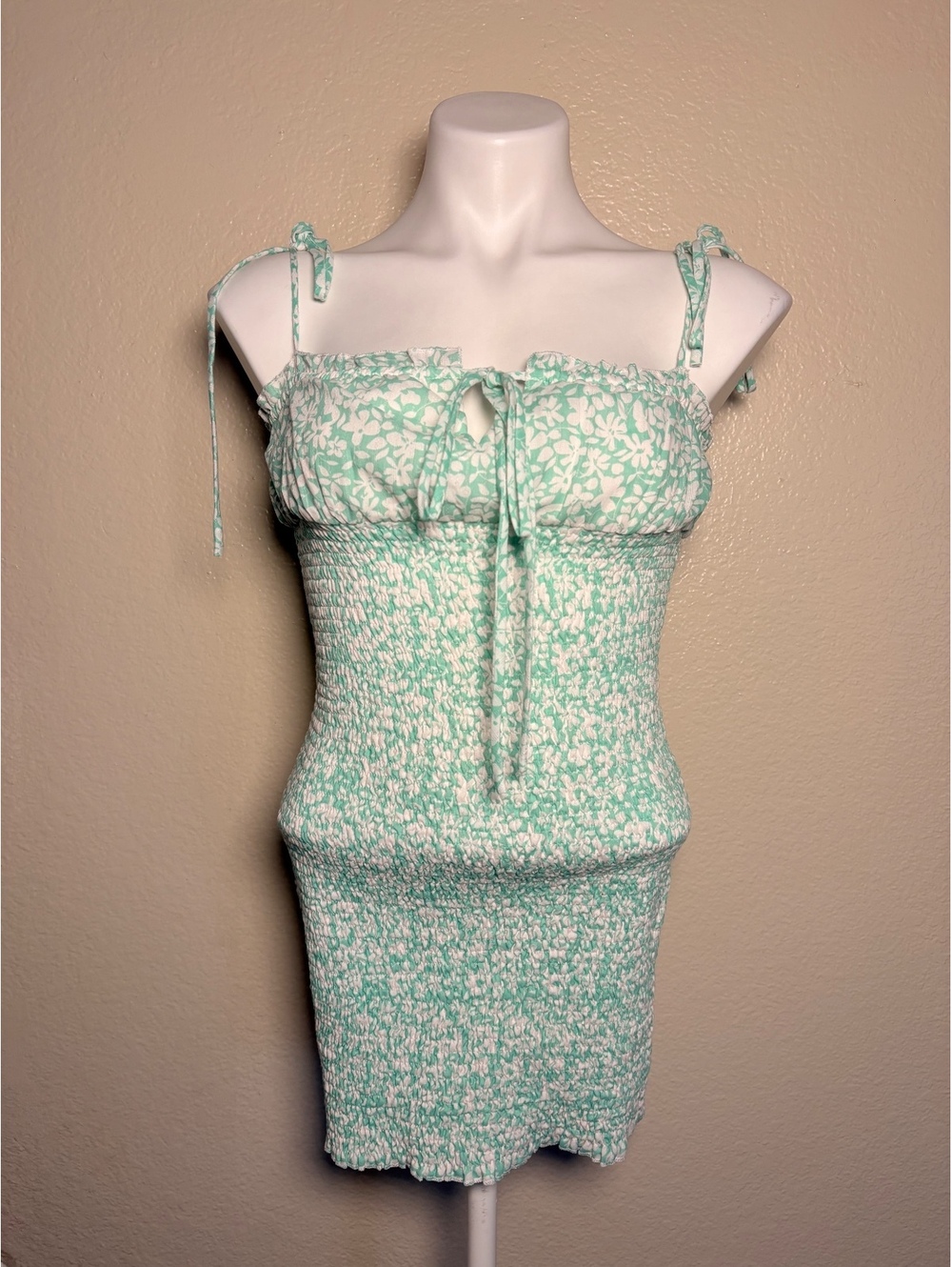 Y2K O. Vianca Green & White Floral Smocked Mini Dress with Tie Strap